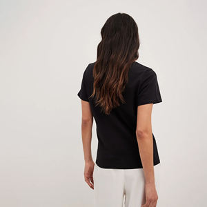 T-shirt femme noir col en V courte longueur 100% coton décontracté coupe décontractée haut Streetwear mode blanc Logo personnalisé t-shirt uni - Product Image 2