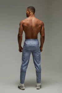 Haute exigence Logo personnalisé homme Slim Fit actif léger conique survêtement pour hommes séchage rapide Gym Fitness & Streetwear hommes survêtement - Product Image 2