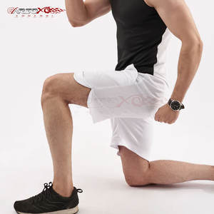 Ropa deportiva para hombre, pantalones cortos para correr con detalle de bolsillo y tela fresca, pantalones cortos para correr para gimnasio para hombre con estiramiento ligero - Product Image 5