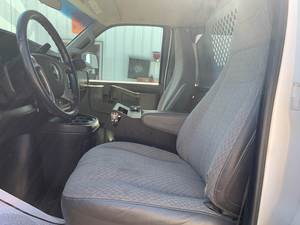 Prix de gros : Fourgon utilitaire Chevrolet Express 2016 à vendre, exportation mondiale - Product Image 4