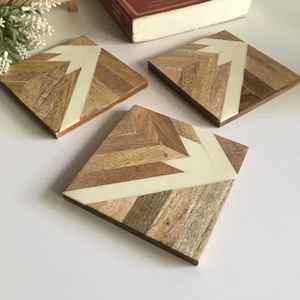 Sous-verres de table réutilisables en résine de bois de forme carrée, aspect royal, écologiques, modernes, faits à la main, de haute qualité, tapis et coussinets - Product Image 2