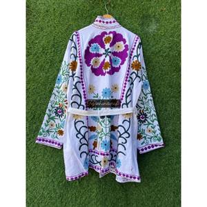 ชุดคลุมอาบน้ำชุดกิโมโนสุซานิกาปักลายดอกไม้หรูหราของผู้หญิงเสื้อคลุมผ้าฝ้ายพร้อมไทด์สำหรับสวมใส่ในรีสอร์ทฤดูใบไม้ผลิ - Product Image 5