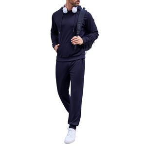 Ensembles de survêtements pour hommes de haute qualité personnalisés en gros OEM ensemble de survêtements de jogging pull-over survêtements de sport respirants pour hommes - Product Image 1
