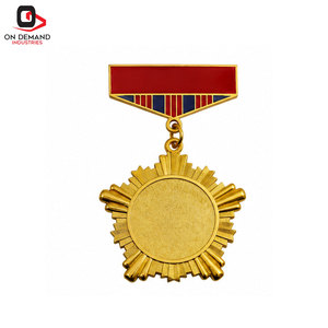Badges de reconnaissance personnalisés en acier brodé de qualité supérieure, en tissu doux et durable, écologiques, pour la décoration de vêtements et l'identification des équipes - Product Image 1