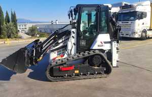 Machine compacte d'excavation et de chargement HIDROMEK HMK 62 T - Product Image 2