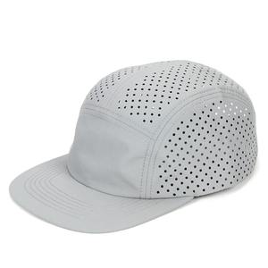 Gorra de béisbol hecha a medida de poliéster 100% al por mayor, gorra deportiva de felpa de 5 paneles de buen color sólido con etiqueta privada - Product Image 5