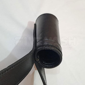 Porta Banderas de Cuero Resistente con Estilo Elegante y Agarre Firme, Perfecto para Manejo Profesional de Banderas y Uso en Eventos - Product Image 3