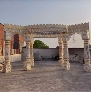 Trending Triveni Mandap de madera para bodas al aire libre Mandap de boda de Estilo Vintage Mandap de matrimonio moderno con temas de jardín - Product Image 1