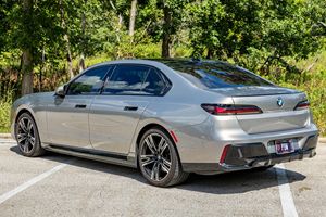 2023 i.7 xDrive60 ดูอัลมอเตอร์ ระบบขับเคลื่อนสี่ล้อ - Product Image 4