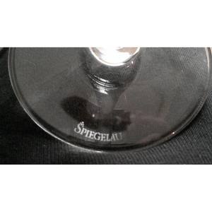 Silhouette élégante d'un verre à vin en verre rehausse instantanément l'esthétique de la table, arrivée incroyable, articles de bar, nouvel article fantastique - Product Image 4