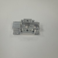Pièces en aluminium et acier inoxydable usinées par CNC avec électroérosion à fil au Vietnam, certifiées ISO9001