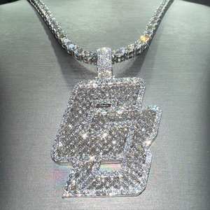 Colgante de nombre personalizado de alta calidad VVS Moissanite Diamond Two Tone Silver Gold Hip Hop Iced Out Charms - Product Image 3