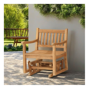 Chaise en teck naturel pour l'extérieur avec quincaillerie en laiton à mouvement lisse pour la maison, le salon, l'hôtel ou le parc. - Product Image 5