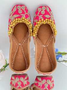 Fancy Khussa Women's Private Logo Size As Per Demand Women Wholesale Punjabi <b>Jutti</b> khussa Wedding Khussas Shoes footwear Bridal - Product Image 6