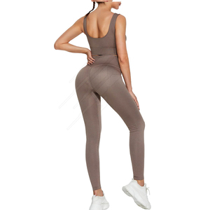 Ensemble de vêtements de sport pour femmes, personnalisé, réversible, respirant, 2 pièces, taille plus, yoga, jogging, fitness, survêtement, motif uni coloré - Product Image 5