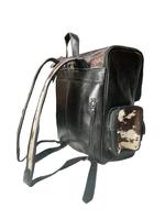 Sac à dos en cuir de vachette fait main avec une seule pampille, style bohème vintage et tendance pour femme, doublure en toile, par Crown Bags