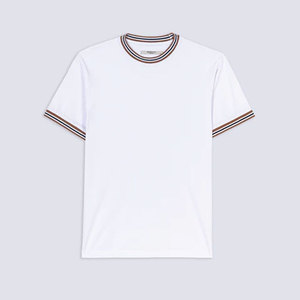 เสื้อยืดผู้ชายสีแดง แห้งเร็ว ระบายเหงื่อได้ดี เหมาะสำหรับฤดูร้อน รับผลิตตามสั่ง ขายส่ง เสื้อยืดกีฬา ระบายอากาศได้ดี ผ้าฝ้าย 100% - Product Image 2