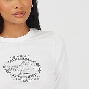 Personalized Women’s Full Sleeve T Shirt Oversized Graphic Tee Casual Long Sleeve Streetwear Fashion Top <b>Custom</b> Apparel Bulk - Product Image 5