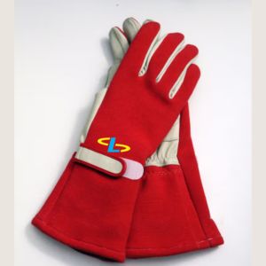 Diseño personalizado Bordado Logo Deportes al aire libre Guantes de carreras para hombres y mujeres Todos los tamaños Go-Karting Guantes de carreras - Product Image 6