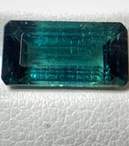 Turmalina indicolita natural con corte octogonal. - Product Image 4