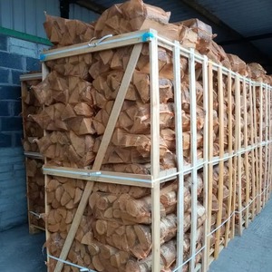 Leña de madera blanda de alta calidad, seca en horno, lista para envío inmediato, mezcla de pino y abeto, troncos de madera blanda para calefacción, cocina y actividades al aire libre. - Product Image 6