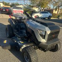 Tracteur à gazon autoporté TOP Murray MT100 2026 de 42 pouces, alimenté par un moteur Briggs & Stratton de 500 cm³ et 13,5 CV. 6 vitesses, 18 pouces