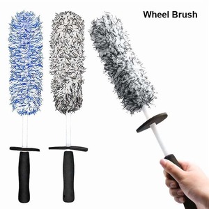 Brosse de nettoyage pour jantes de voiture en forme de grande fusée, couleur personnalisée rouge et noir, avec poils mélangés - Product Image 1