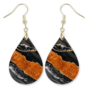 Pendientes de resina geométricos de moda de Europa y Estados Unidos, elegantes pendientes de joyería de gama alta al por mayor - Product Image 2