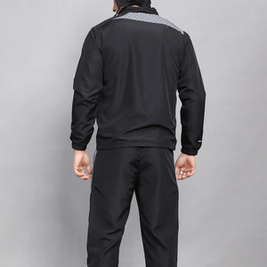 Vente en gros Survêtement surdimensionné Pantalon de survêtement ample en nylon Ensemble de jogging Survêtement en nylon coupe-vent pour hommes - Product Image 4