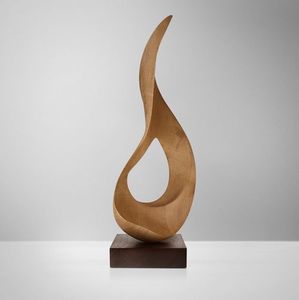 Sculpture de table en bois artisanale moderne pour la décoration de la maison haut de gamme, couleur et logo personnalisables - Product Image 1