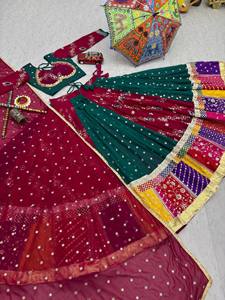 Création de la marque Ethenic : Spécial Navratri, Lehenga Choli réversible décontracté en Georgette Fox, imprimé en relief/numérique, pour mariage et Diwali - Product Image 5