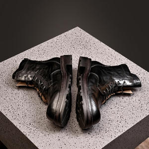 รองเท้าลำลองน้ำหนักเบาพร้อมแผ่นรองซับเหงื่อและโครงสร้างยืดหยุ่น รองเท้าใส่ได้ทุกวันสำหรับผู้ชาย รองเท้าหนัง - Product Image 3