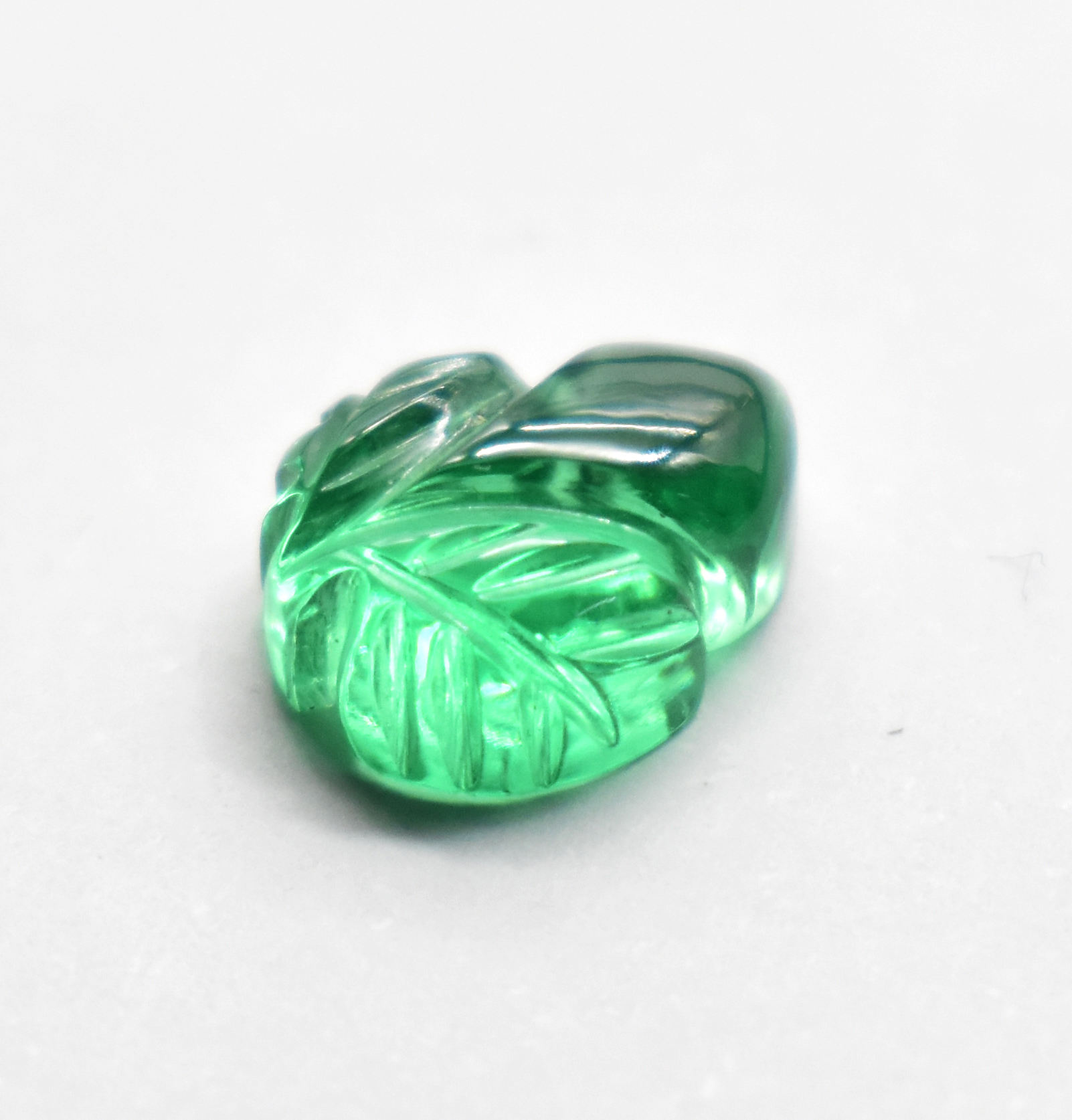 สีเขียว