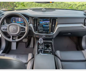 VOLVO V60 RECHARGE T8 POLESTAR ENGINEERED 2023 d'occasion, conduite à gauche/droite - Product Image 4