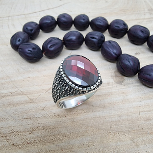 Anillo Turco para Hombre de Plata de Ley 925 con Circonita Roja Grande Hecha a Mano, Baño de Rodio Negro y Engaste de Garras - Regalo de Moda - Product Image 5