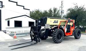 Manipulador Telescópico JLG de Alto Rendimiento 1055 - Product Image 4