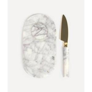 Tabla de cortar de mármol versátil que ofrece una superficie duradera para la preparación de alimentos mientras se dobla como una elegante Tabla de charcutería - Product Image 1