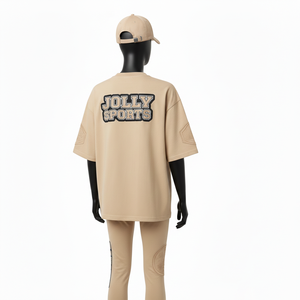 Ensemble femme : t-shirt ample en coton 200 GSM confortable et legging extensible en spandex beige avec logo brodé personnalisé - Product Image 4