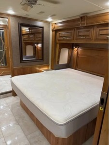 PROVEEDOR DE Autocaravana Usada Entega Coach Anthem 44 B 2017 con Motor Diésel en Venta - Product Image 4