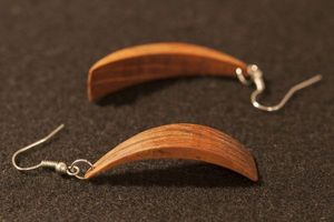 ต่างหูไม้ธรรมชาติทรงกลม ออกแบบต่างหูไม้เป็นมิตรกับสิ่งแวดล้อมคุณภาพสูง ต่างหูสไตล์ Boho สําหรับผู้หญิงพร้อมสินค้าขาย - Product Image 5