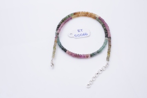 Collier en acier inoxydable fait à la main de style bohème chic pour femmes à la mode noeud de pierres précieuses perlé brin ethnique indien bijoux - Product Image 6
