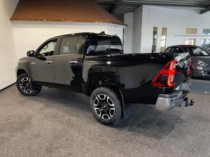 2025 for Hilux SUV for Sale-Gas/Petrol <b>Panoramic</b> Sunroof - Product Image 6