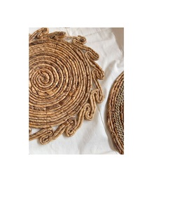 Almohadillas calientes hechas a mano, posavasos de ratán tejidos a mano, manteles individuales de bambú, base de taza, platos de cargador, precio al por mayor - Product Image 1