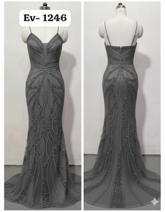 Vestido de Baile Casual Largo hasta el Suelo con Escote Profundo en V, Diseño Sexy con Abertura en la Espalda, Bordado de Lentejuelas y Terciopelo - Vestido Elegante para Mujer - Product Image 5