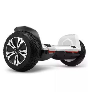 Trottinette électrique tout-terrain neuve 700W avec lumière LED et Bluetooth, deux roues en fer - Product Image 2