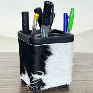Portaplumas Cuadrado de Cuero Vacuno Genuino Hecho a Mano de Lujo, Organizador de Escritorio de Diseño Occidental, Almacenamiento de Papelería de Oficina - Product Image 1