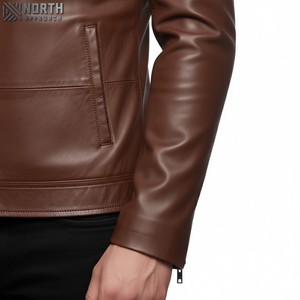 Veste en cuir de qualité supérieure pour hommes Veste en cuir fabriquée au Pakistan Fournisseur de gros Blouson en cuir au design personnalisé pour hommes - Product Image 3