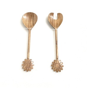 Serveur de salade en bois de mangue 100% Accessoires de cuisine Produits écologiques 2023 Gadgets de cuisine - Product Image 5