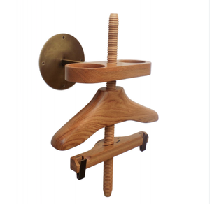 Ensembles de cintres de boutique 100% Melunak certifiés FSC (en vrac) - Product Image 1