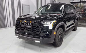 Comme neuf de qualité 2024 T o y o t a Seq uoia TRD PRO Wild SUV - Product Image 2